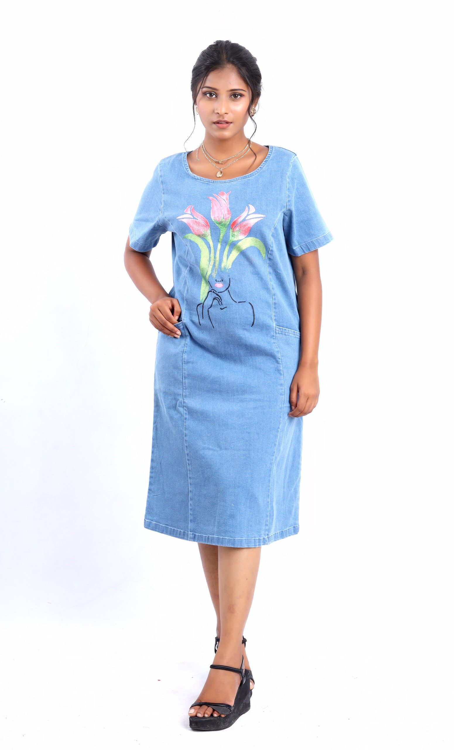 Gotamoda midi denim dress with sleeves featuring floral print and black wedge sandals