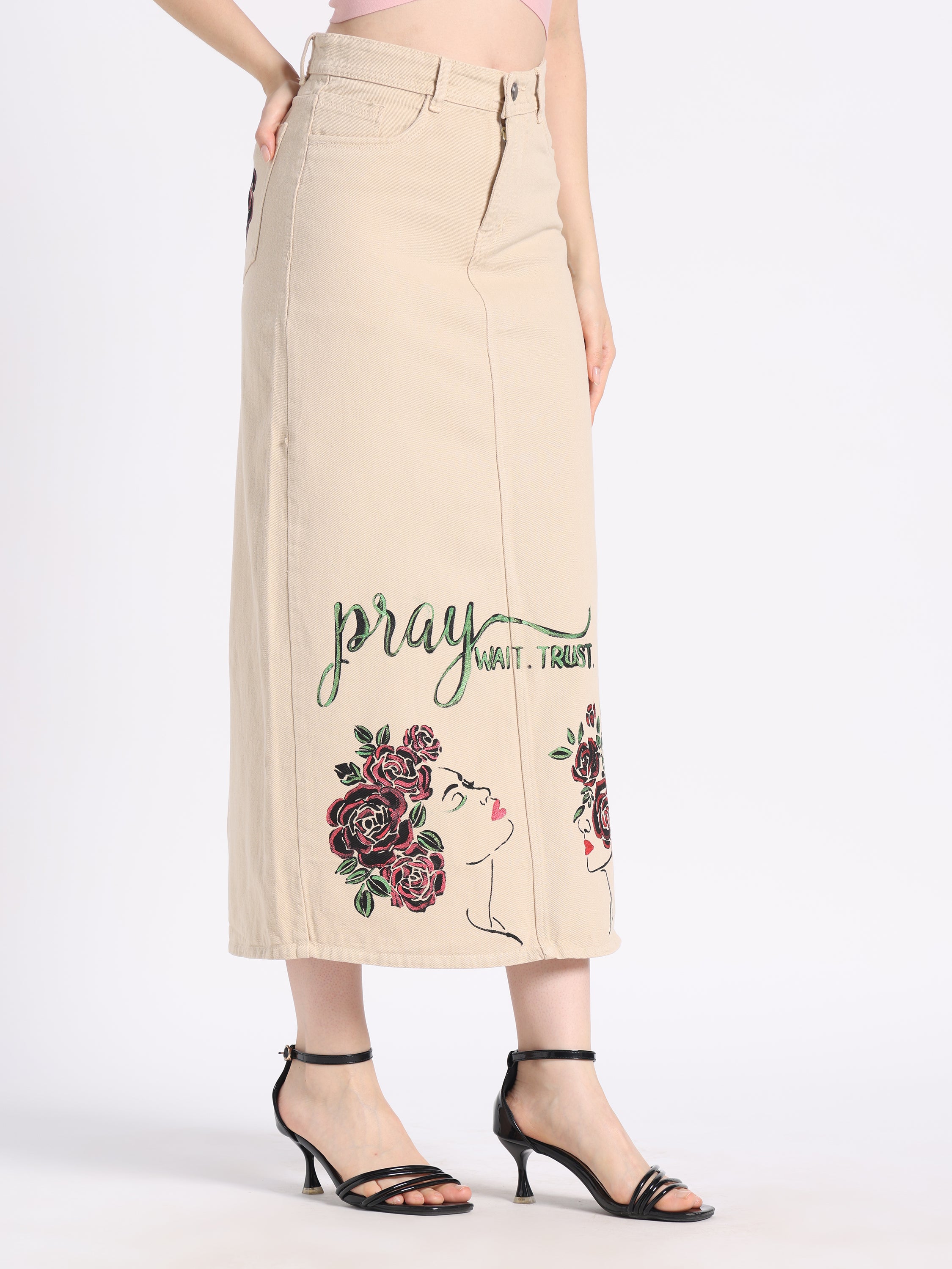 Gotamoda Long Beige Skirt with Floral Design and &