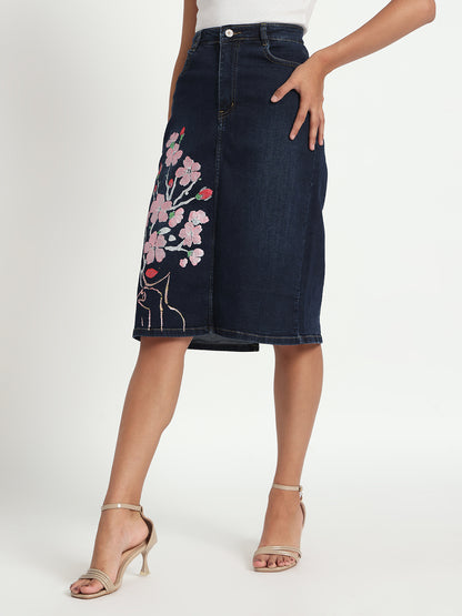 Gotamoda dark blue jeans skirt for women with floral embroidery and knee-length design
