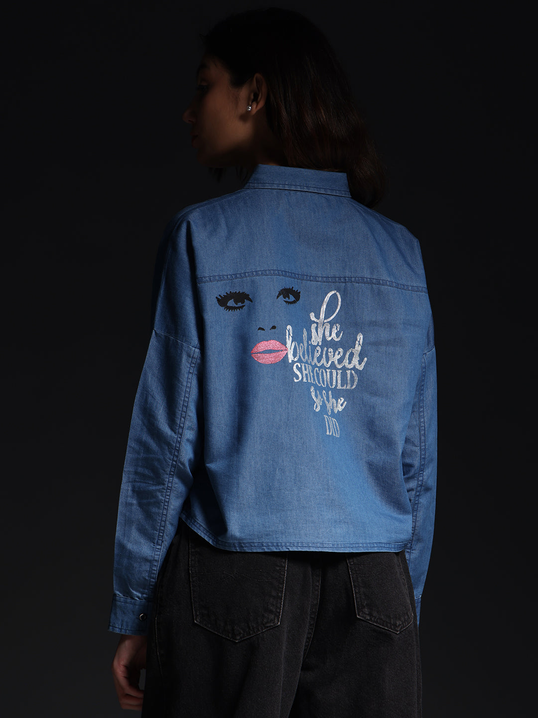 Gotamoda Top Jeans Shirt in blue with artistic face and quote embroidery on back